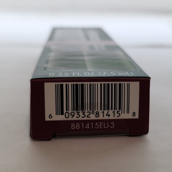 Elf  Black Volume Plumping Mascara - Picture 4 of 5